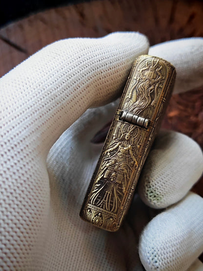 Warhammer 40K Emperor Golden Throne — CNC Engraved Brass Lighter